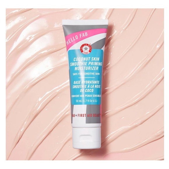 First Aid Beauty Coconut Skin Smoothie Priming Moisturizer - Picture 3 of 5